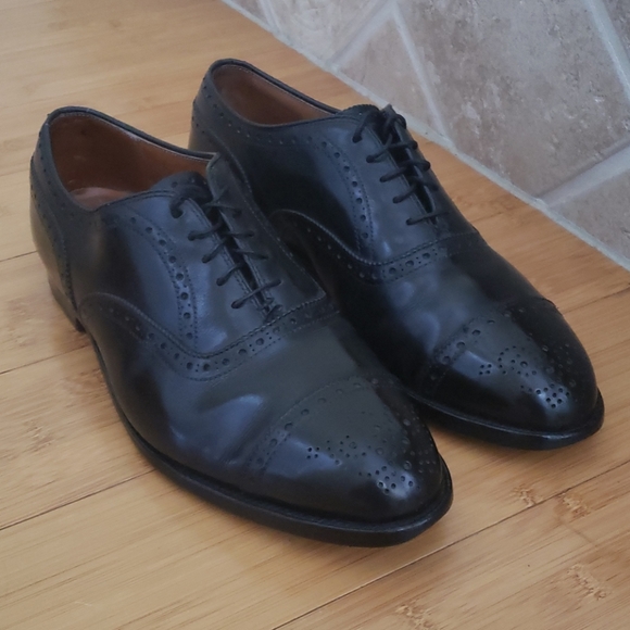 Alden Other - Alden Medallion Tip Bal Black Calfskin #909

8 B/D